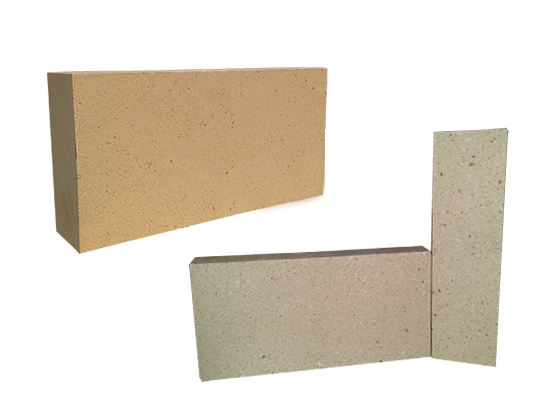High alumina bricks